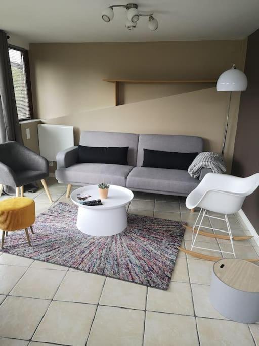 Confortable Maison A La Campagne Les Fougeres ภายนอก รูปภาพ